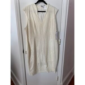 Almost Famous Cream Lace Bonded Dress Plus Size 2X V-Neck Cap Sleeve Midi